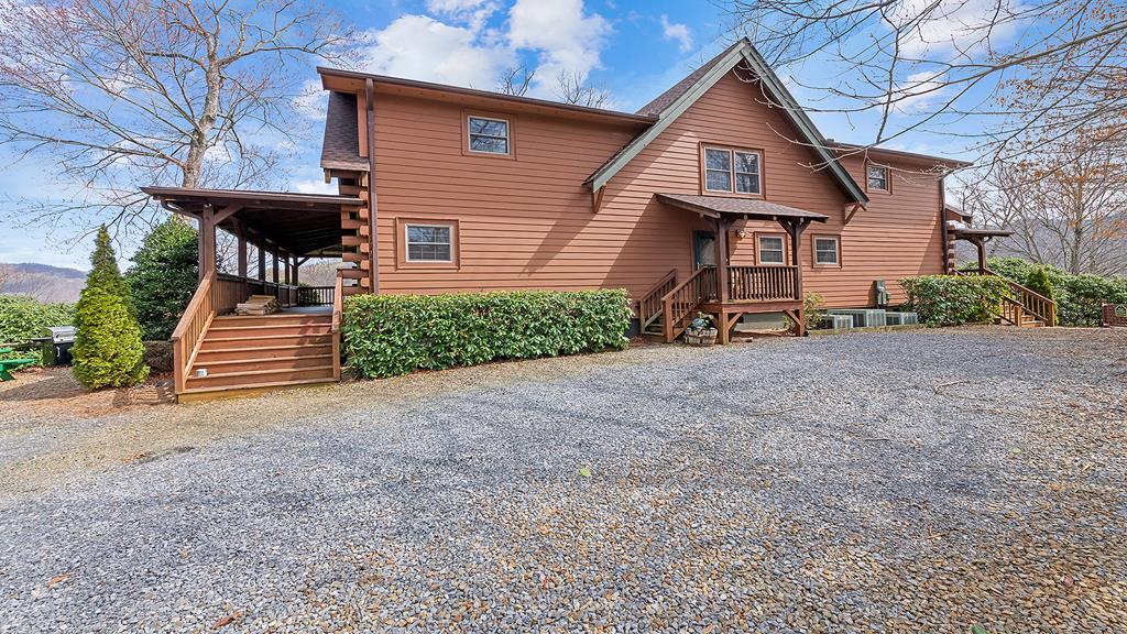 Hickory Hideaway Mountain View Vacation Rental Waynesville, NC